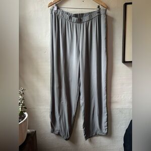 Eileen Fisher Light Gray Silk Crepe Trousers